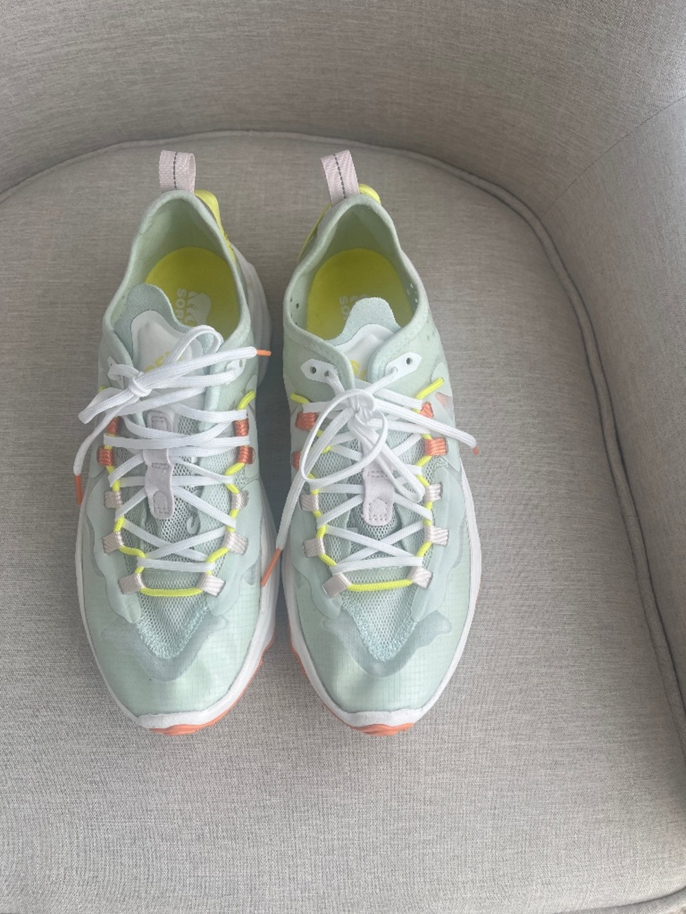 SOREL Kinetic Breakthru Tech Lace Sneakers - Tea Light / Sea Salt Size 9.5